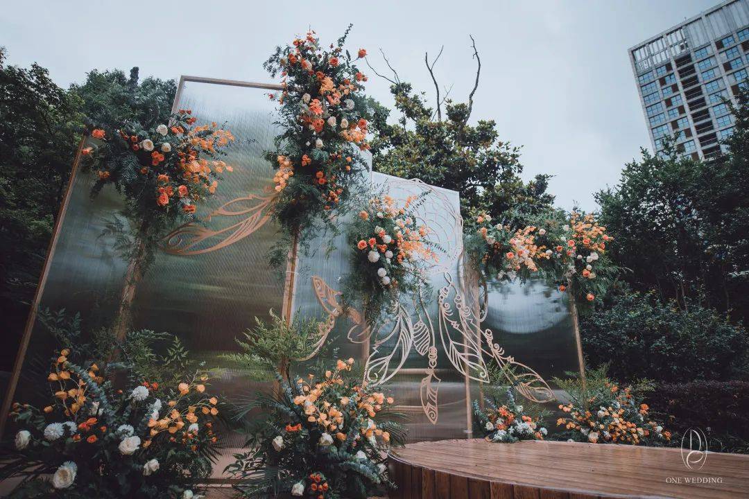 原创梦幻的森系风格的婚礼,田园装饰和红砖墙的奇妙碰撞
