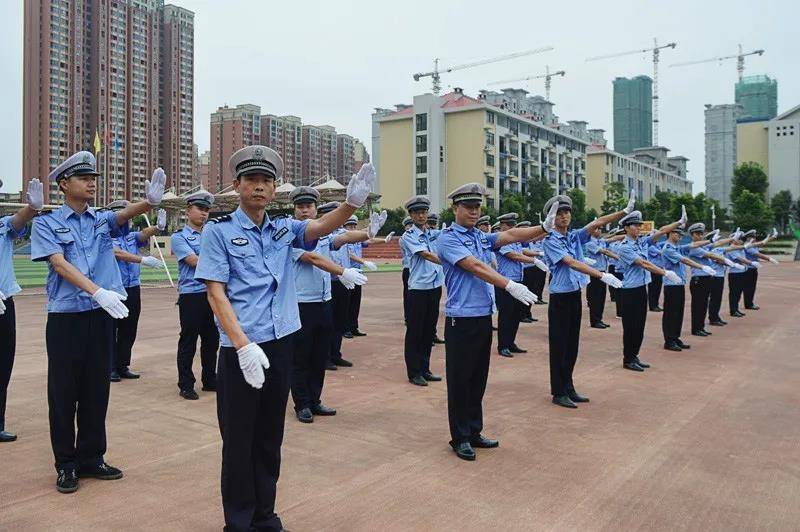 强素质提战力 澧县交警开展"全警实战大练兵"活动