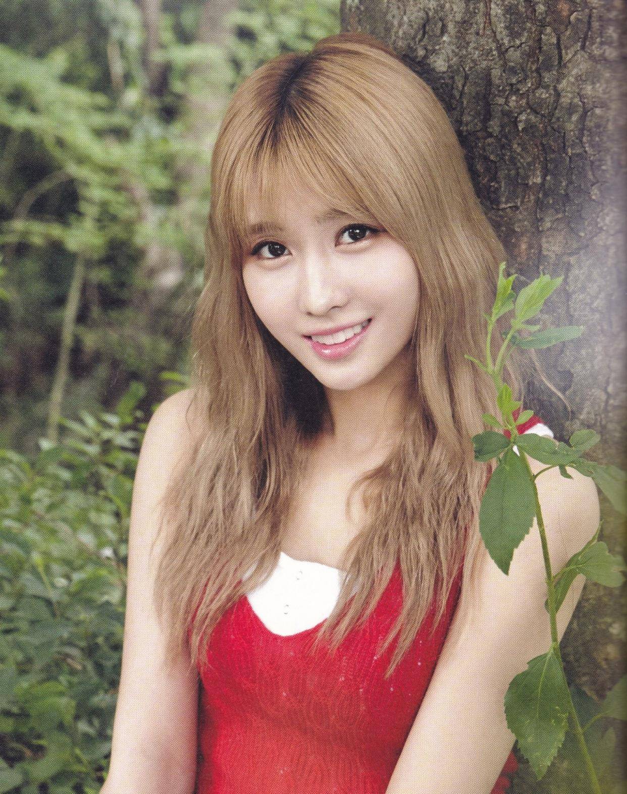 无语直播时momo让sana联系绯闻男爱豆