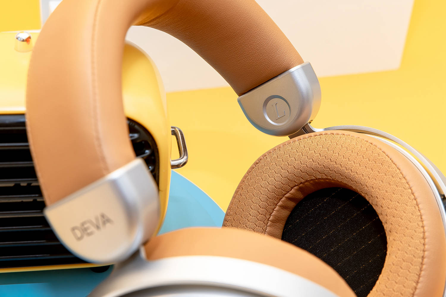 价格亲民的平板振膜耳机hifimandeva耳机体验