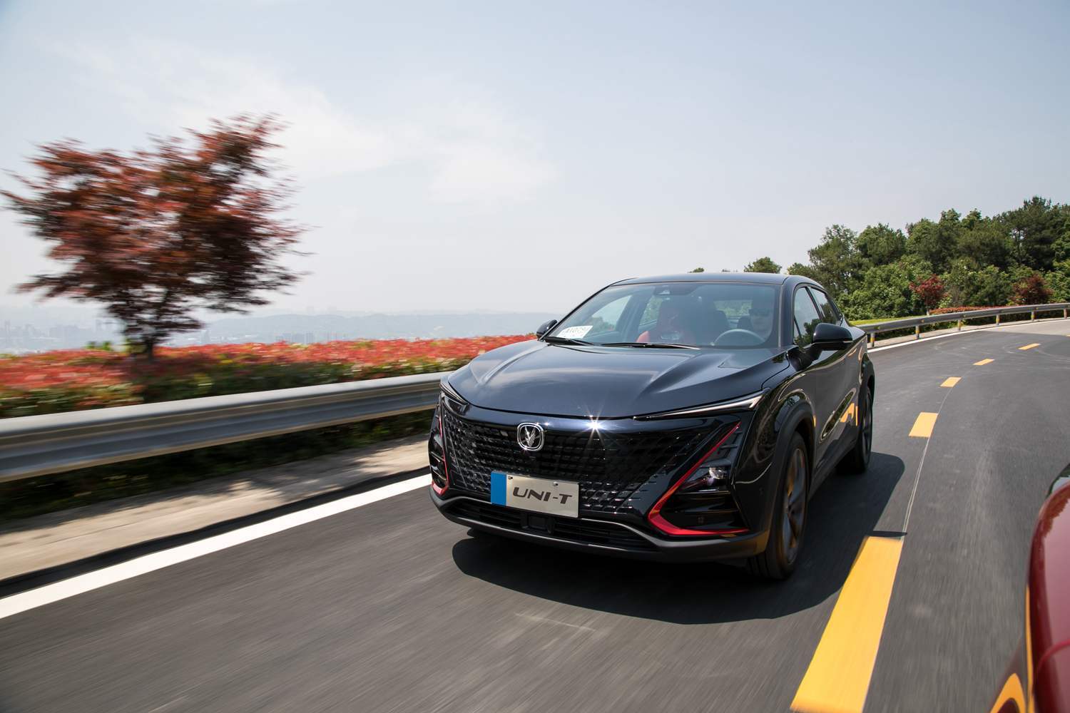 上市即黑马长安unit还有2万多订单无车可交国产车的骄傲