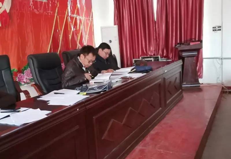 班戈县青龙乡有个行走的宣讲机