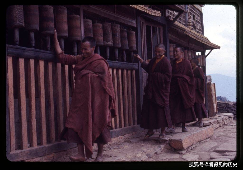原创老照片 1965年的锡金 被印度非法吞并前的神秘国度