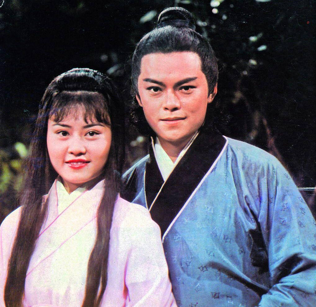 74岁“郭靖”和77岁“杨过”同框，都已是古稀老人，但状态还不错_白彪