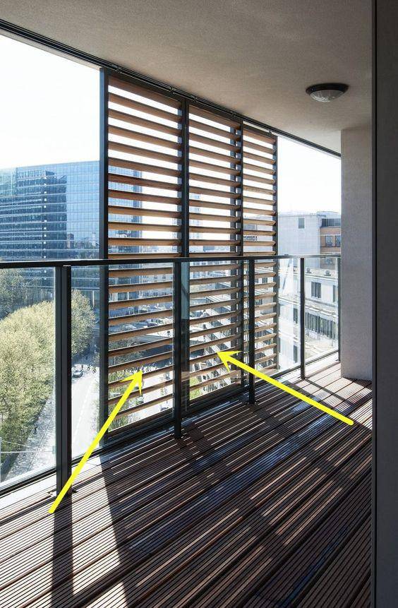 封阳台,开发商装好的护栏我家不拆,封在里面安全,物业也同意!