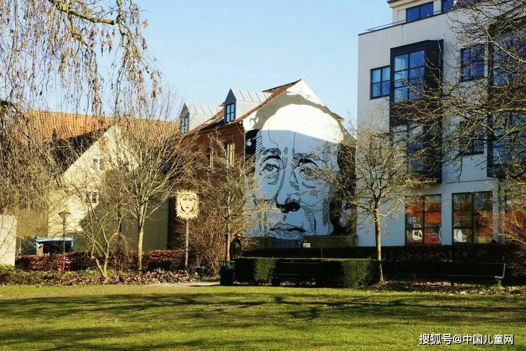 探索安徒生的家:安徒生博物馆_The