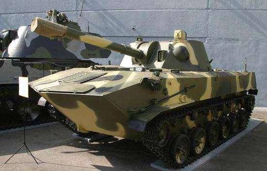 俄罗斯此前研发的2s9"秋牡丹"120毫米履带式自行迫榴炮(图片来源于