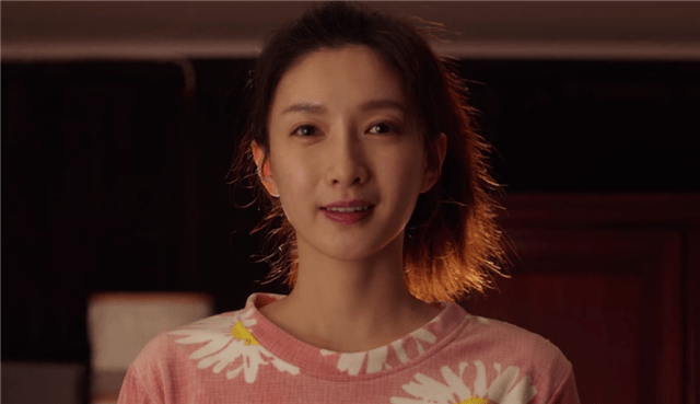 三十而已大结局王漫妮出国留学钟晓芹复婚许幻山坐牢