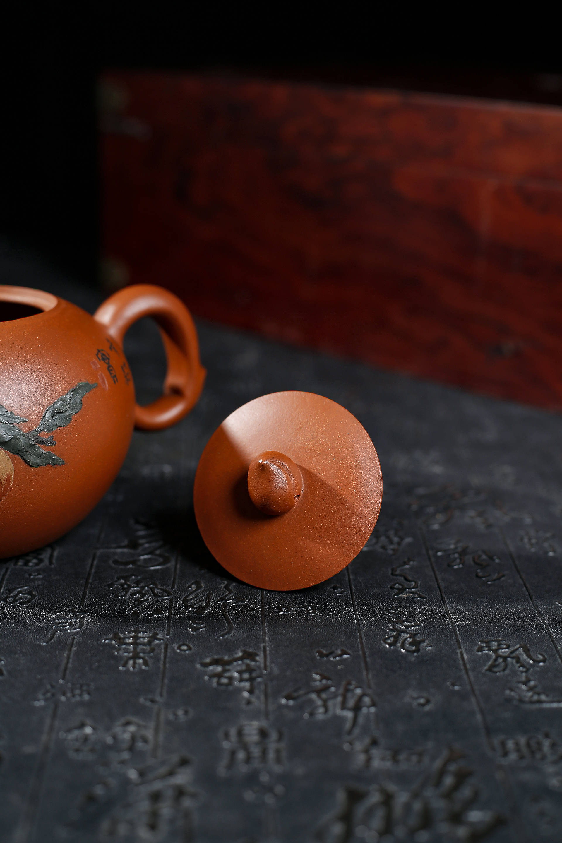 储集泉紫砂艺术丨蟠桃壶