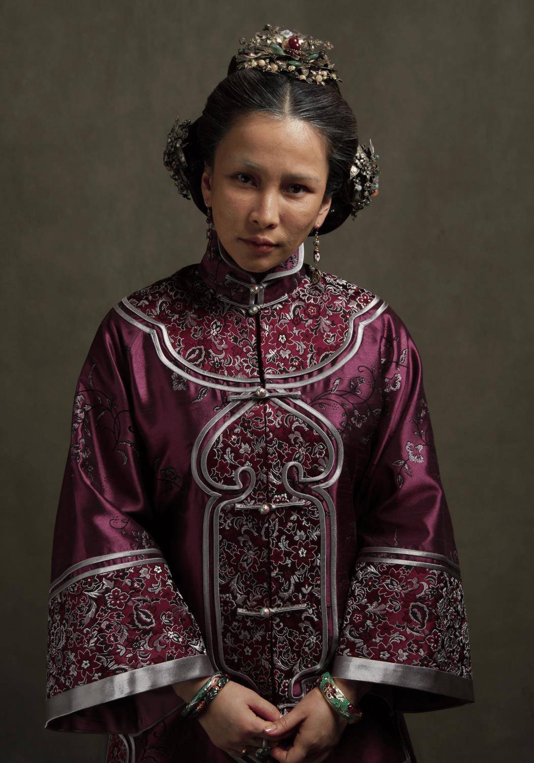 原创温岚古装使坏打小孩吓到哭「老公」被逼出幻想症