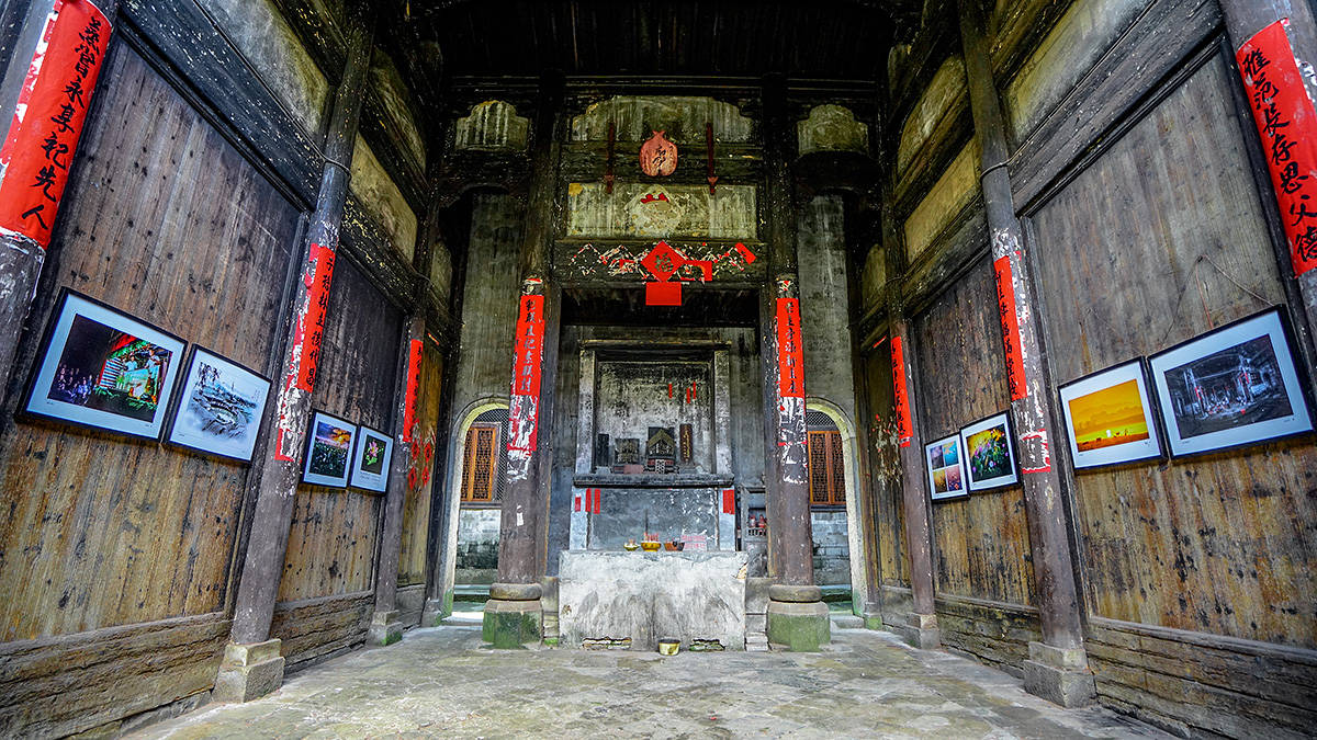 原来电视剧情是真的反清复明的天地会真在山里造了船型屋