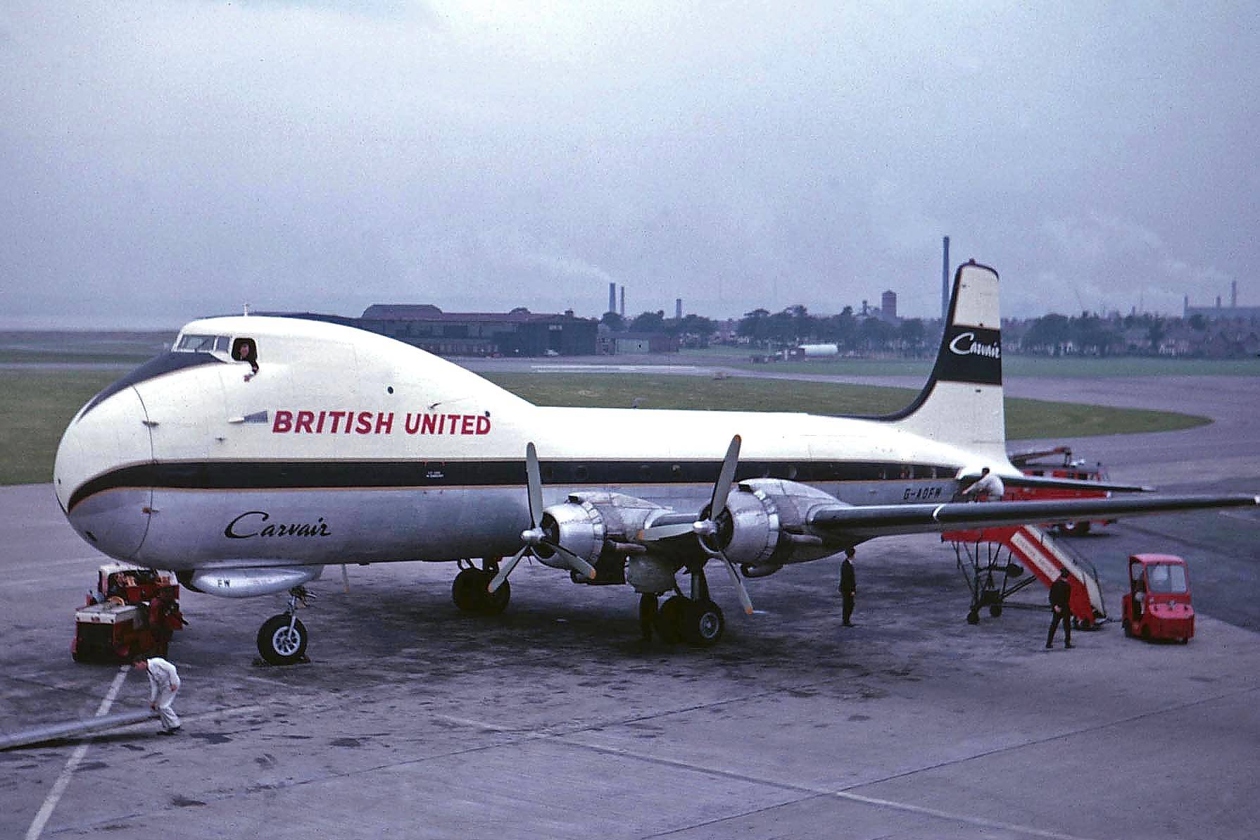 在二战结束之后有一部分dc4在民间继续发挥作用,这次要说的atl98运输