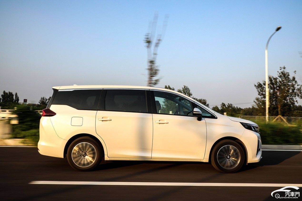 宜商宜家的保姆车广汽传祺gm6试驾