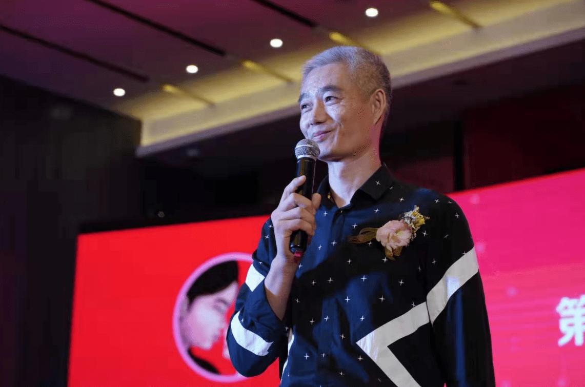 雷氏普爱创始人孔祥雷先生面对新的行业发展形势,雷氏普爱的创始人