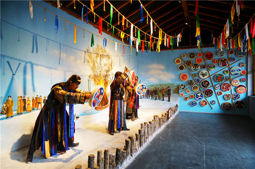 原创河北旅行,隐藏在七彩森林里的满族文化园,解读中国第二大民族