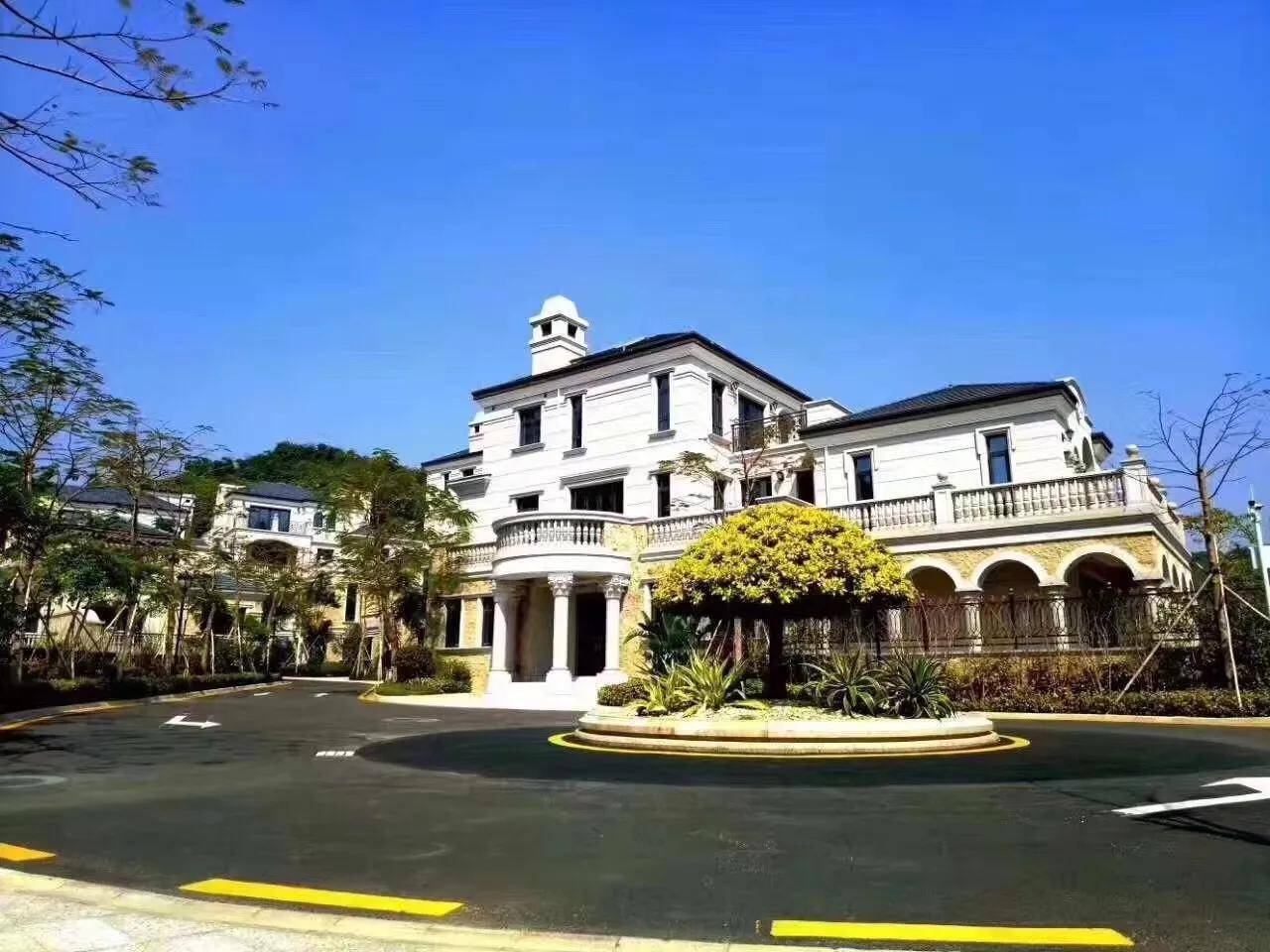 深圳-【三科麓湾】楼王3.8亿不服来挑战——售楼处热线