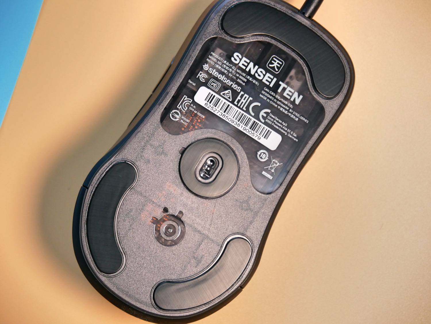 十年归来还是熟悉的你赛睿senseiten鼠标