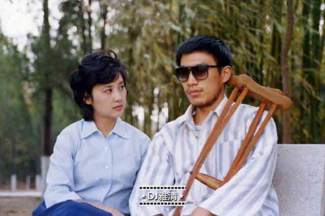 34年后《凯旋在子夜》演员近况,朱琳依然美,石兆琪依然帅,冯小刚变化