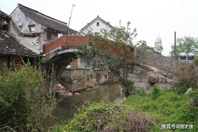 原干巷镇旧志记,载相传春秋时冶炼家干将居此,冶炼之水成溪河,故有干