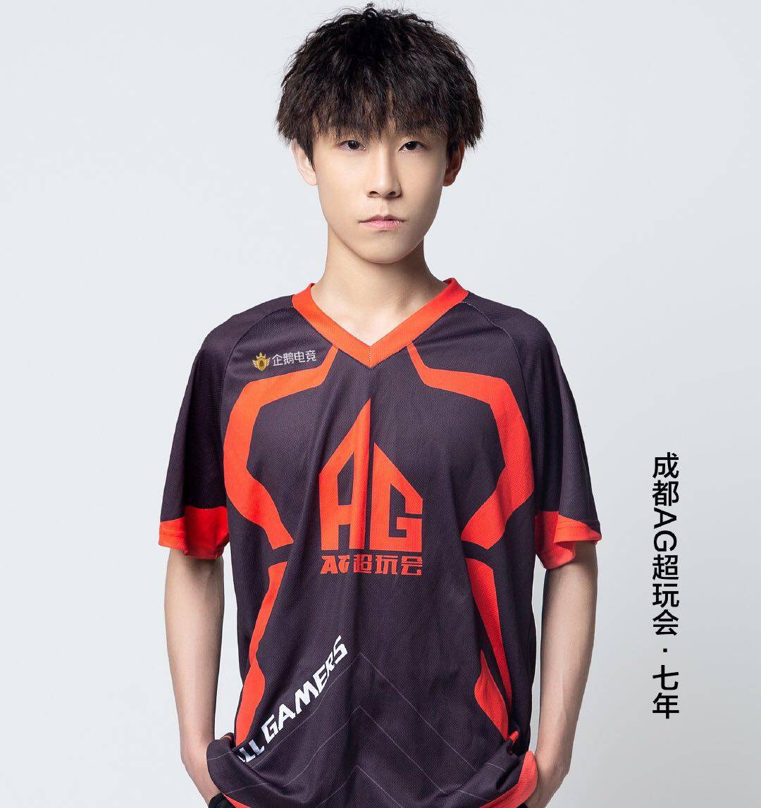 kpl月光回归ag首发发生变动阿泽出山七年注定无缘首发