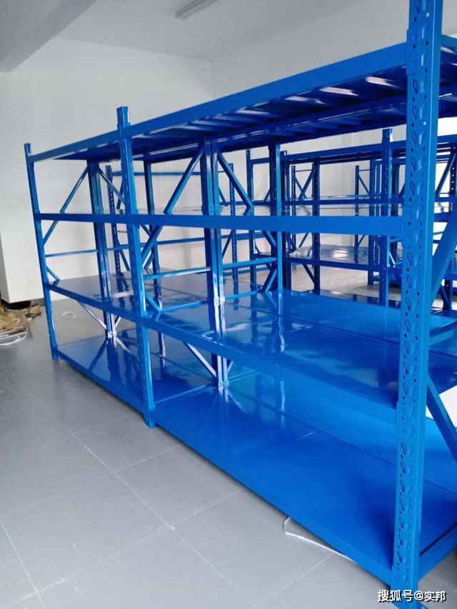 仓库货架颜色有讲究还有标准