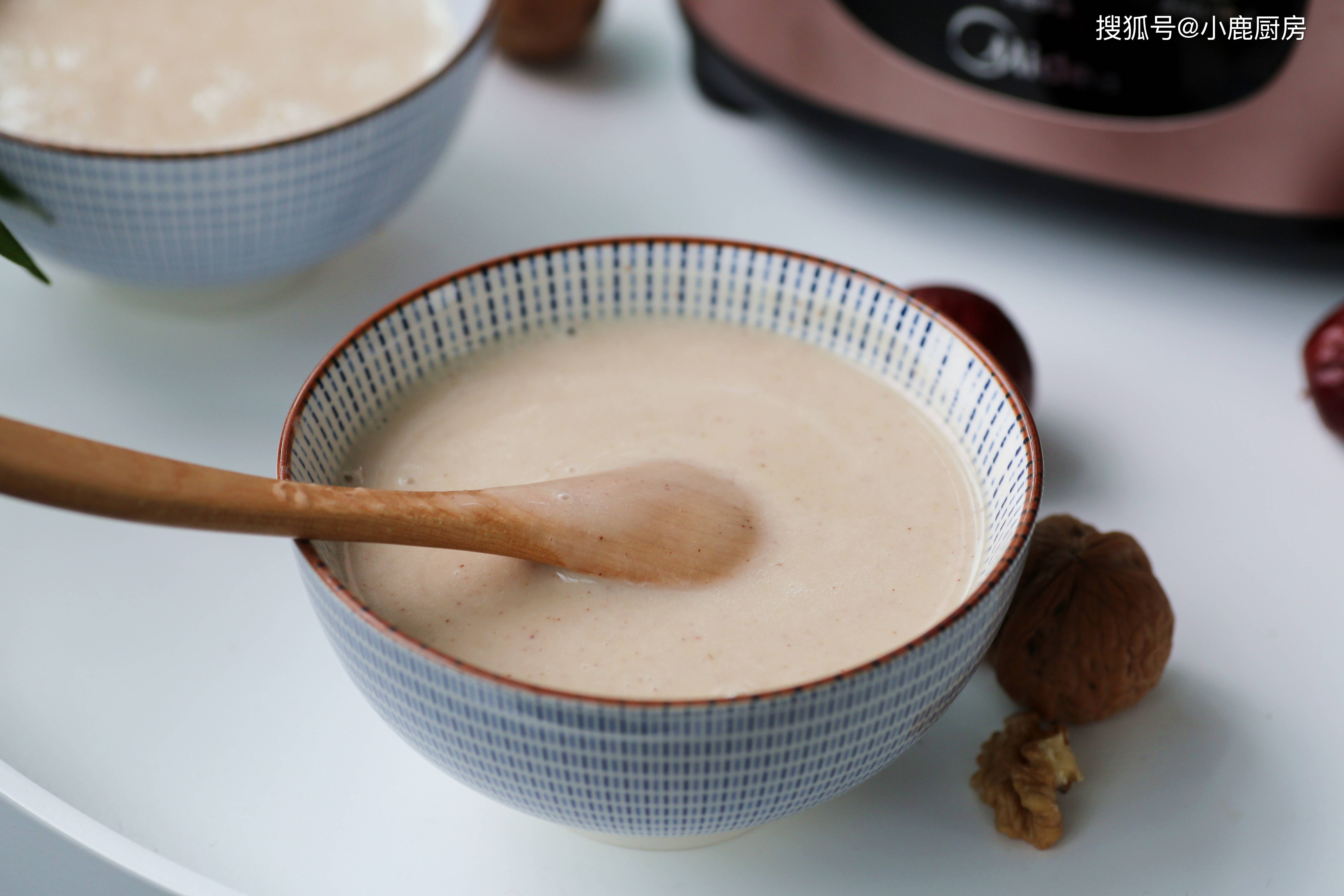 早餐别只知道喝豆浆了,常吃这两款营养米糊,气色红润越喝越健康_红枣
