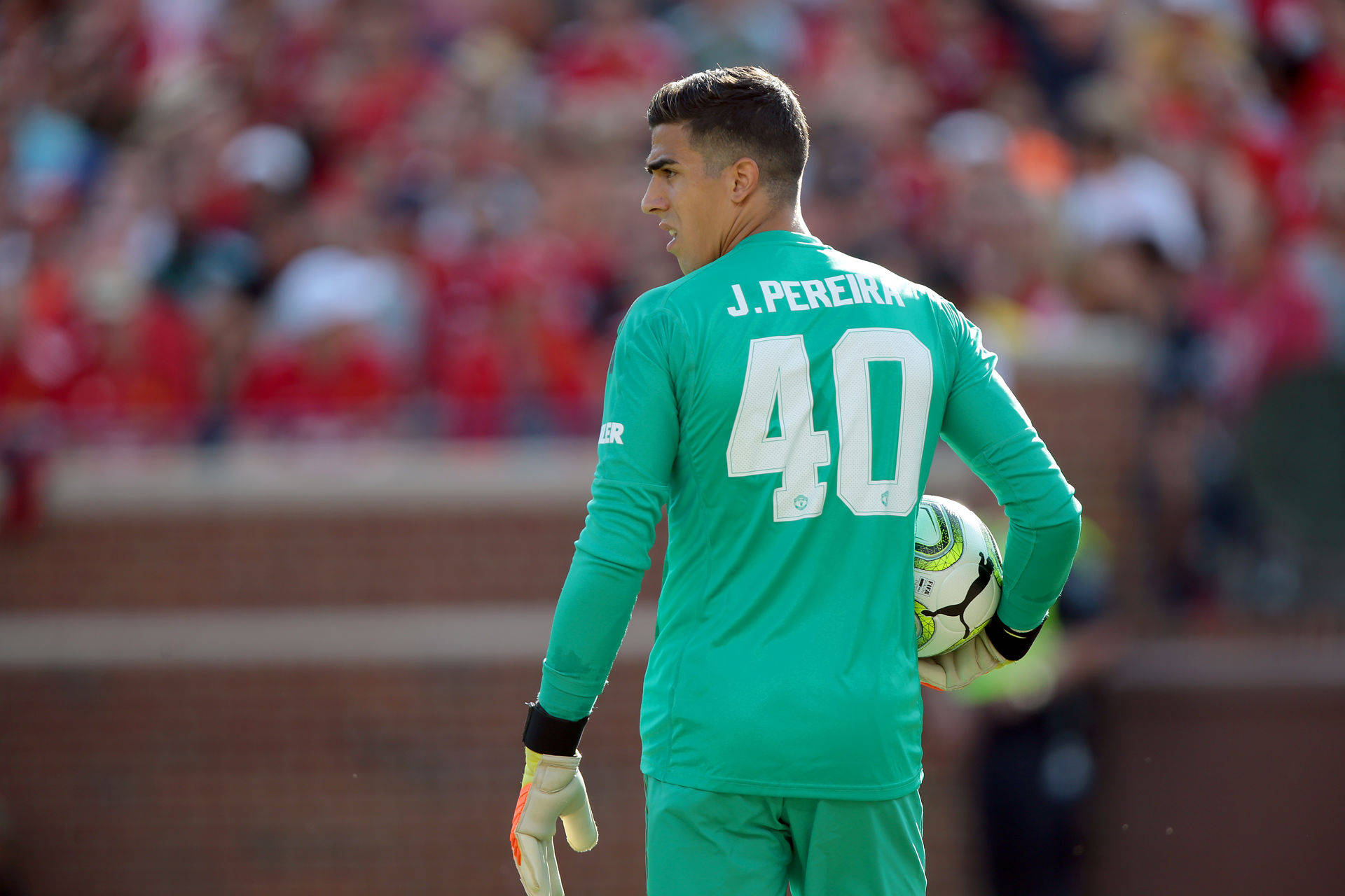 曼联官宣清洗两门将!