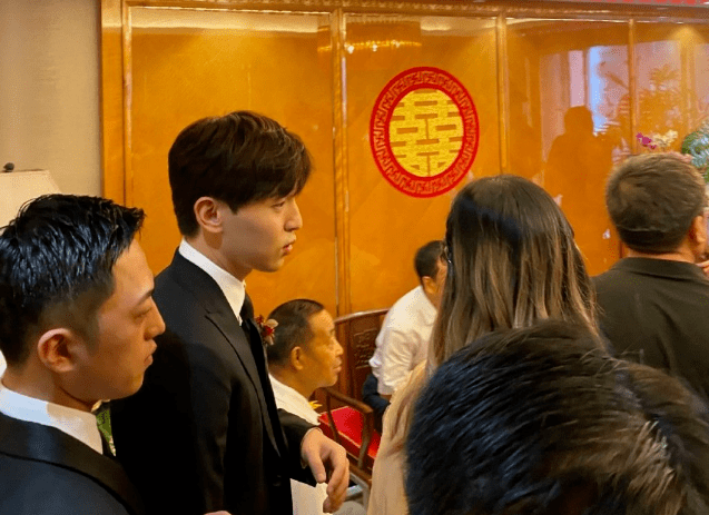 邓伦当伴郎真是不含糊给好兄弟随礼66666元