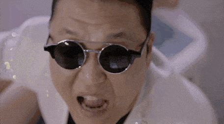 曾经火遍大江南北的鸟叔,mv里的比基尼少女竟然是她