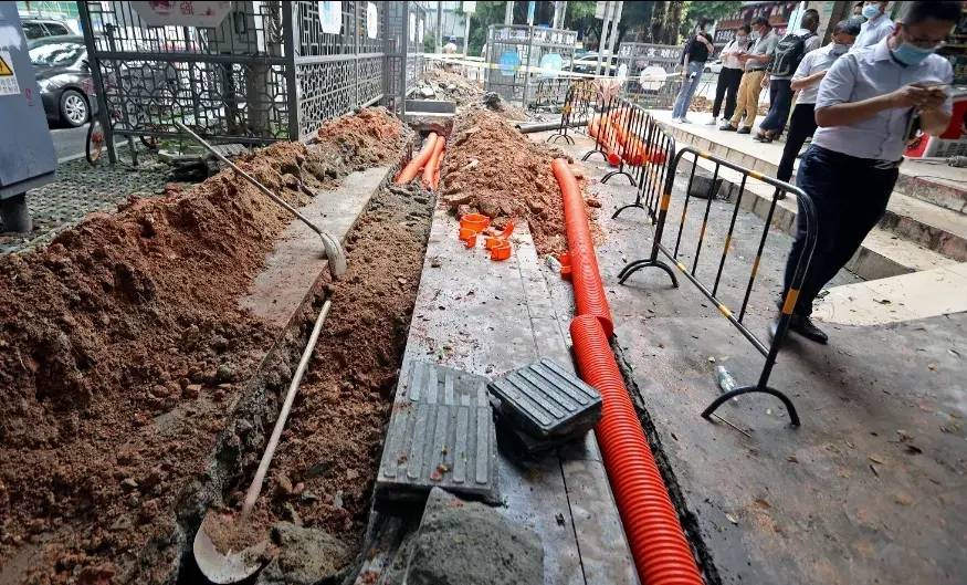 深圳最大特色之一就是修路,一条路反反复复修几年,是技术问题?