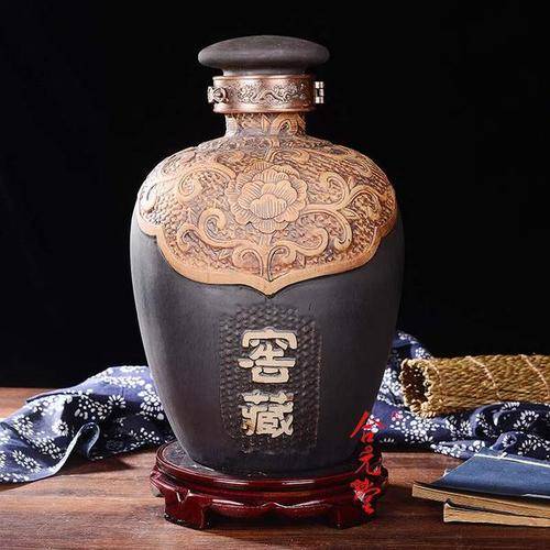 传统元素在陶瓷酒坛设计中的运用