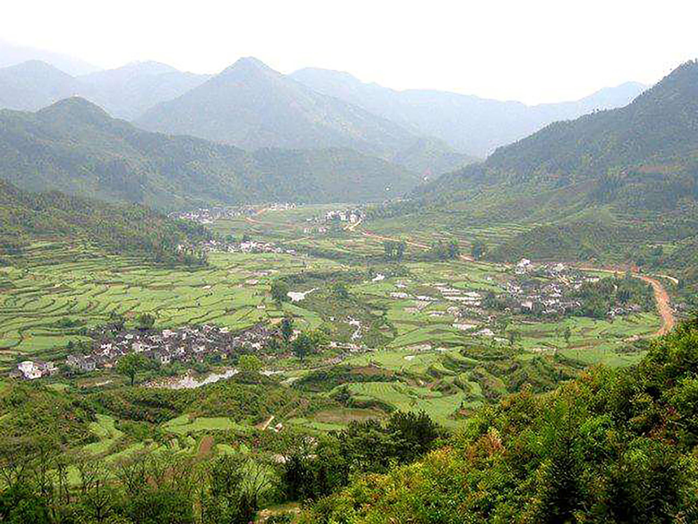 江西高安藏龍臥虎華林山一個鮮為人知的古寨