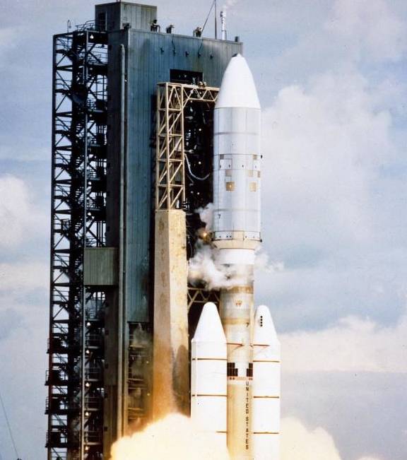 原创1977年发射的旅行者一号探测器,它的最终结局将会是怎样的?