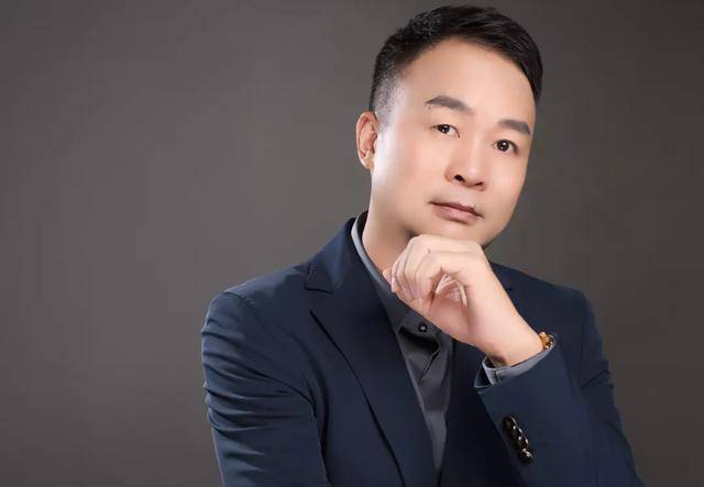 闽商故事他精彩70后三个异姓兄弟起于草根榕城逆袭