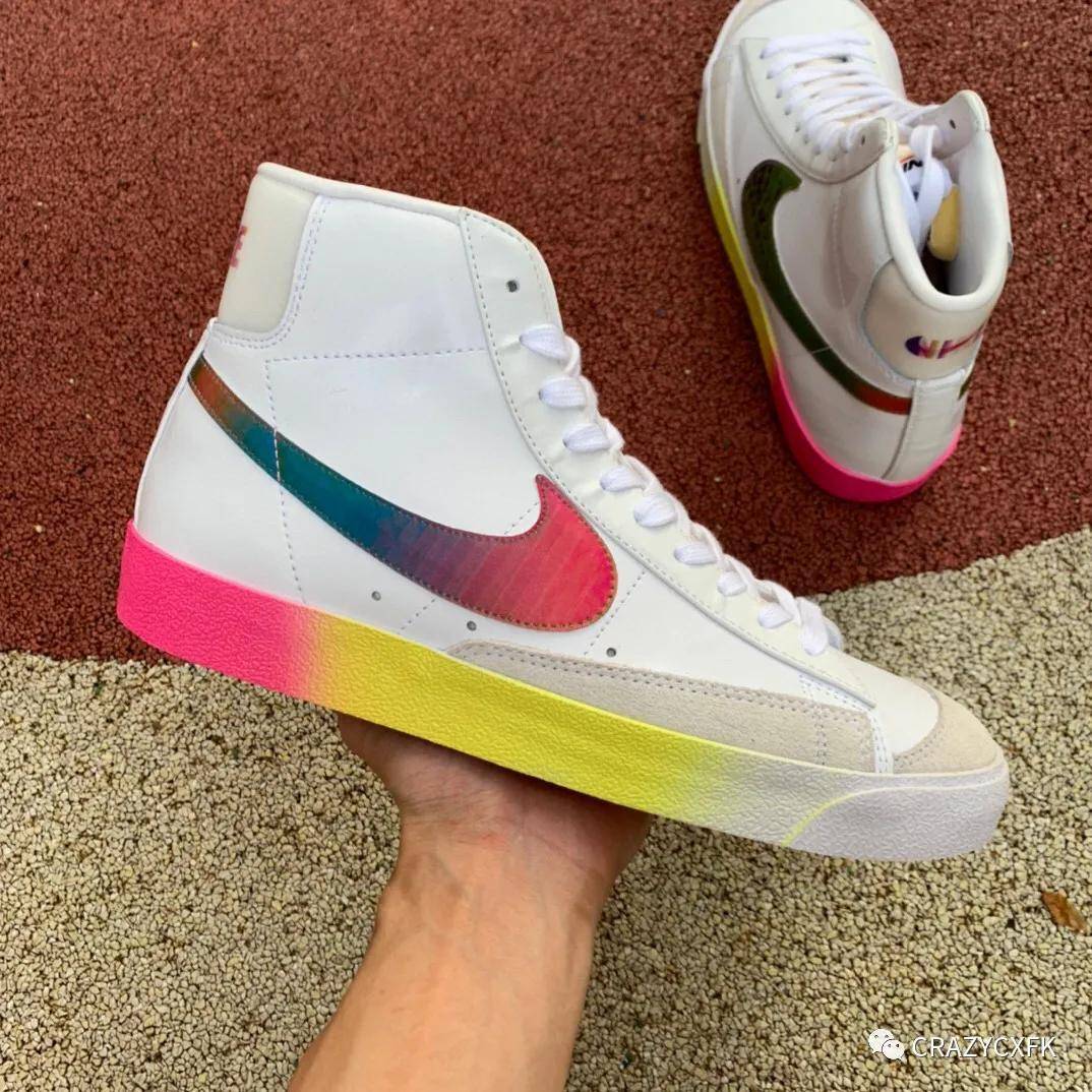 开拓者镭射彩虹 nike blazer mid 77 涂鸦板鞋 cz8653-136
