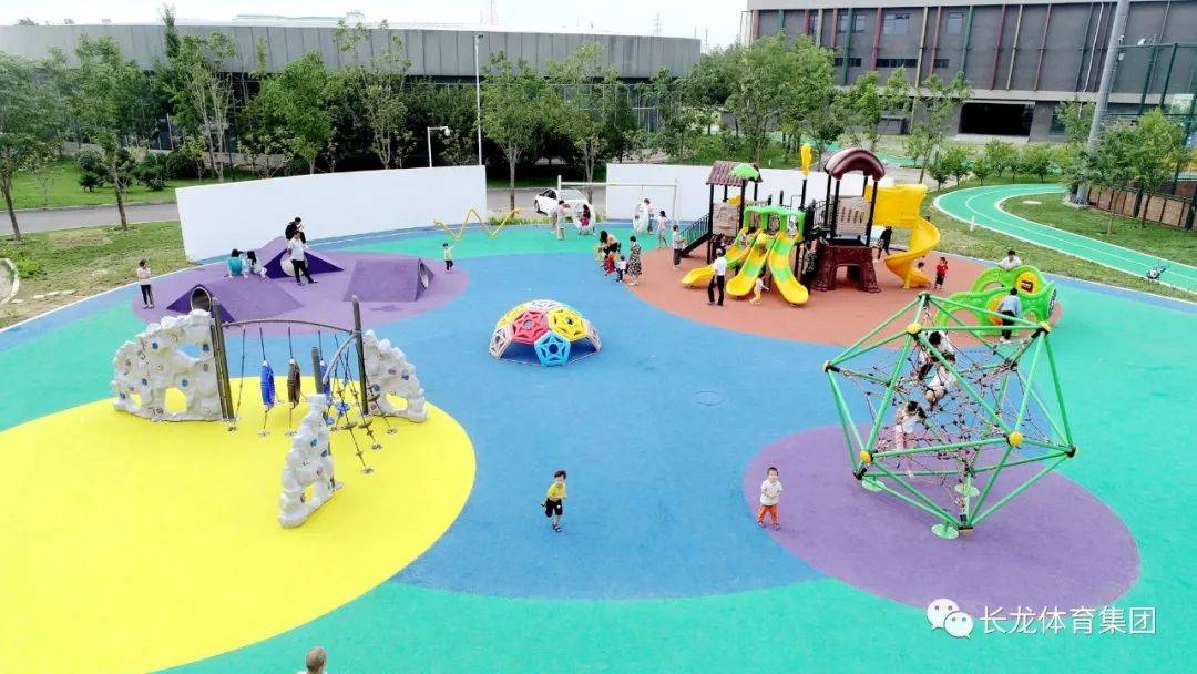 山西省运城市体育局来长龙体育集团参观调研