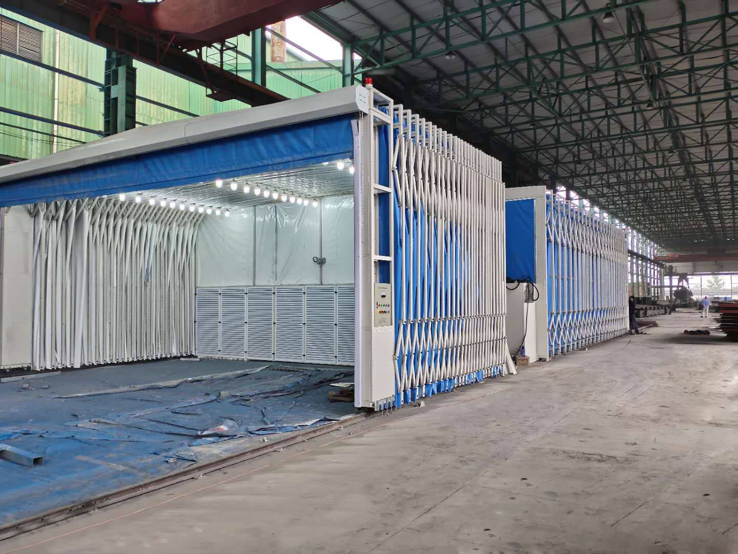 深度解析——伸缩喷漆房为什么那么受欢迎?