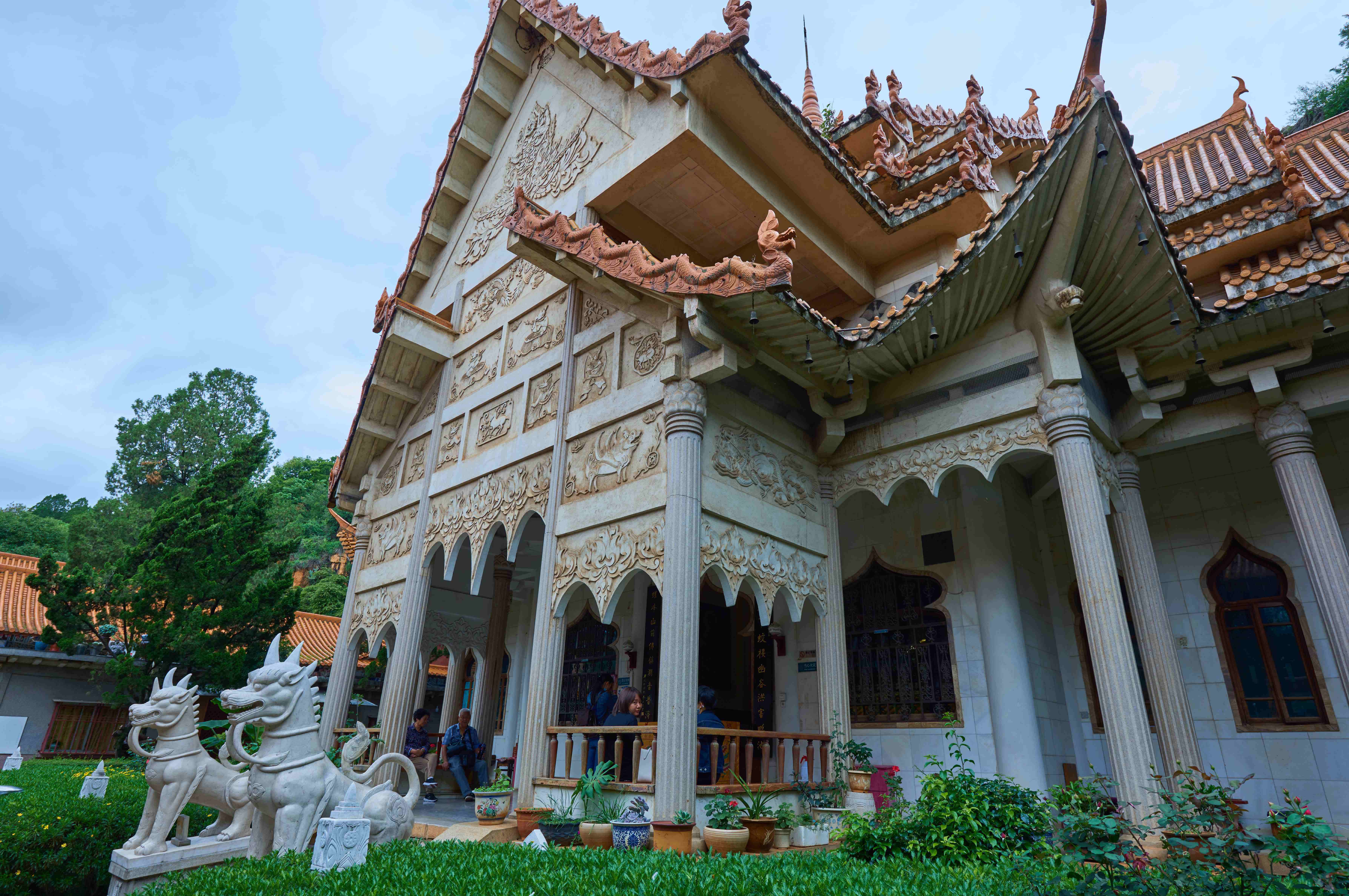 昆明香火最旺的寺庙延续千年未断是云南至全国最灵验佛教重地