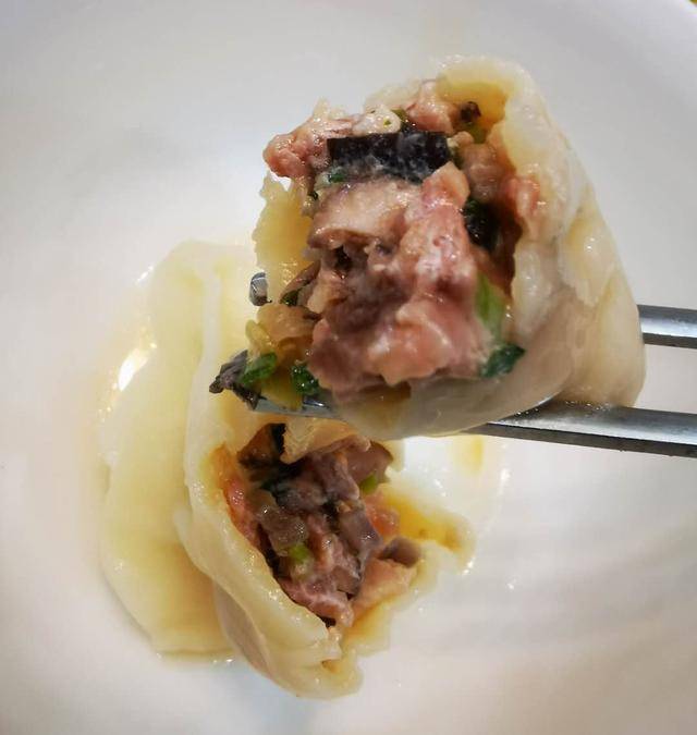 原创吃腻了三鲜馅的饺子来试试家常海参饺子营养美味又简单