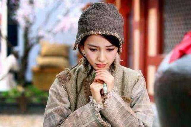 原创女明星乞丐装:赵丽颖清冷倔强,林依晨最有感觉,刘亦菲依然美丽