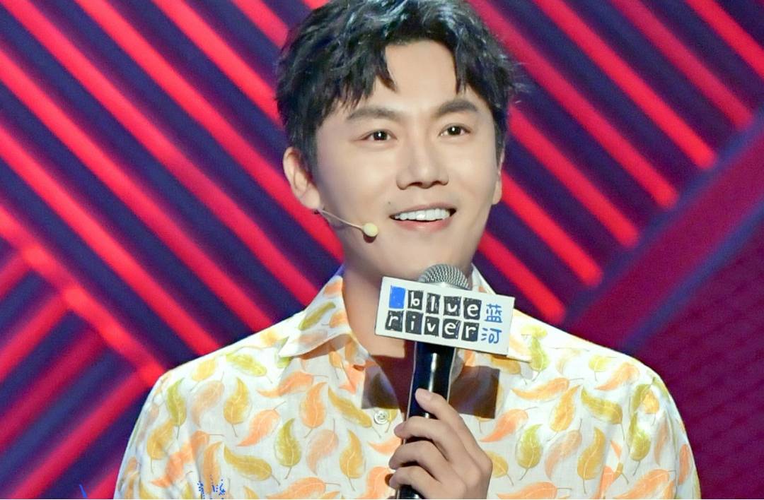 脱口秀大会秦昊吐槽伊能静话多马思纯素颜出现在观众席