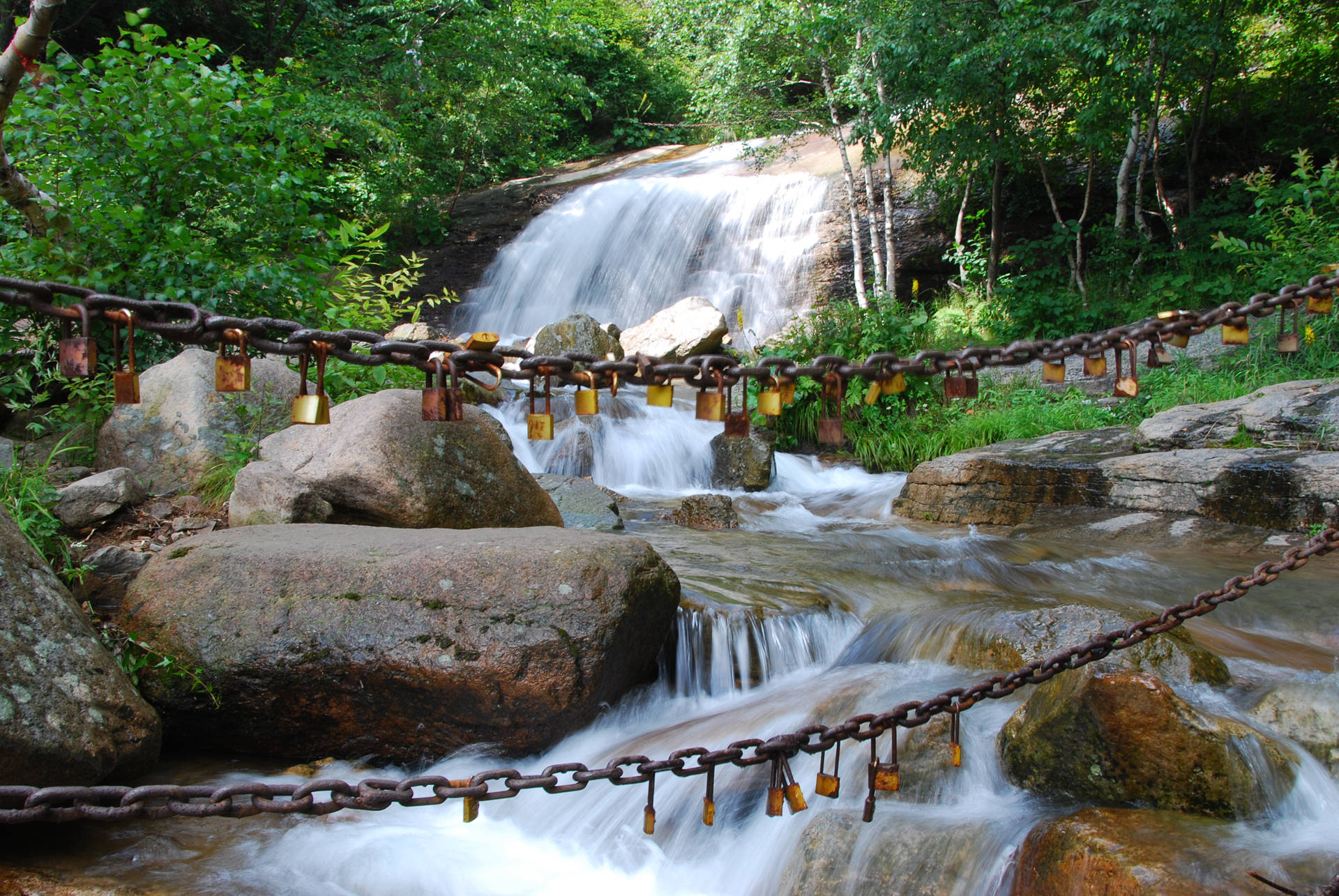 再次游览雾灵山赏神奇秀美天然景