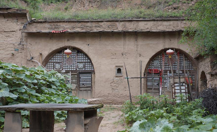 陝西這一偏遠小鄉村,家家戶戶住窯洞,《平凡的世界》取景地