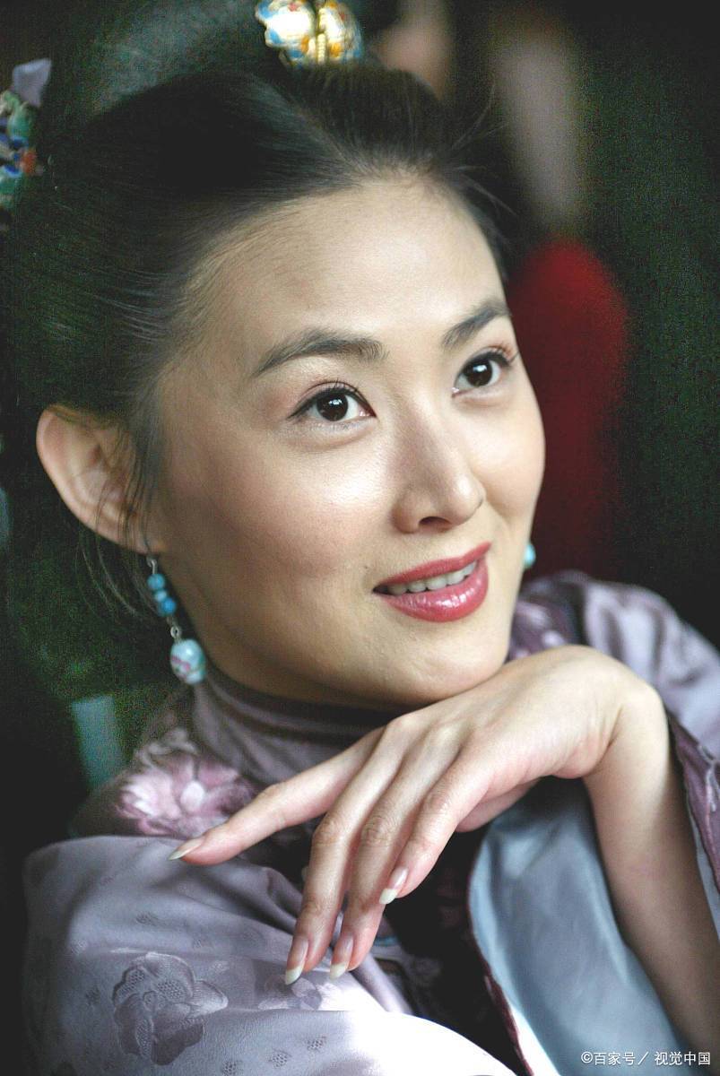 演员潘金莲因戏生情与武松在一起如今47岁生活太滋润