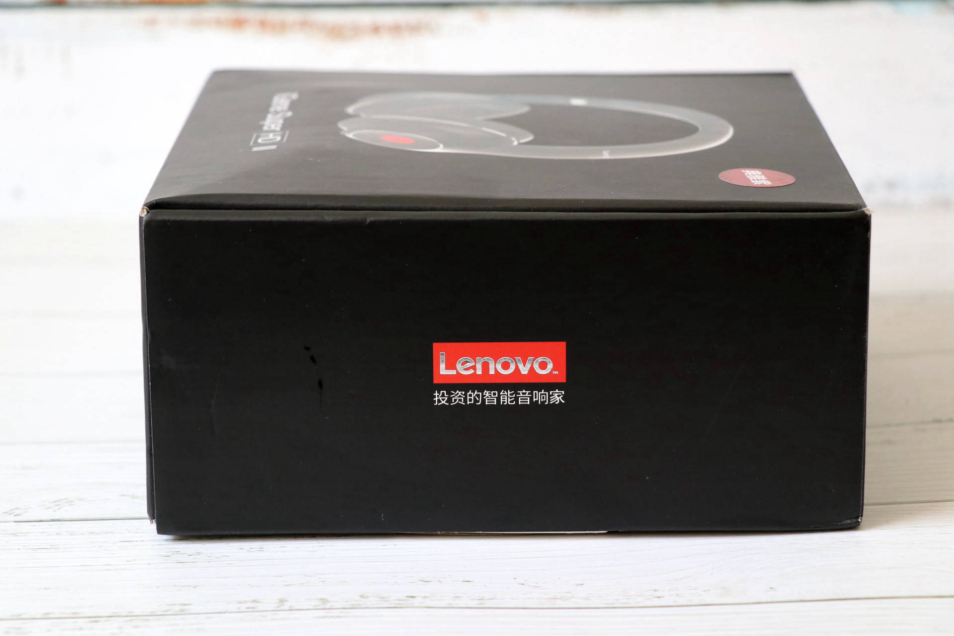 击音虽然没搭上小米的车,但也是联想投资的智能音响家,作为国际品牌的