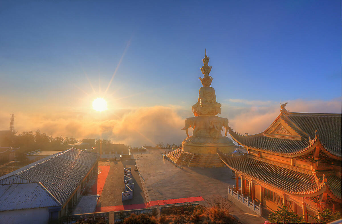 峨眉山华藏寺可不止四大奇观另外两个同样赞叹