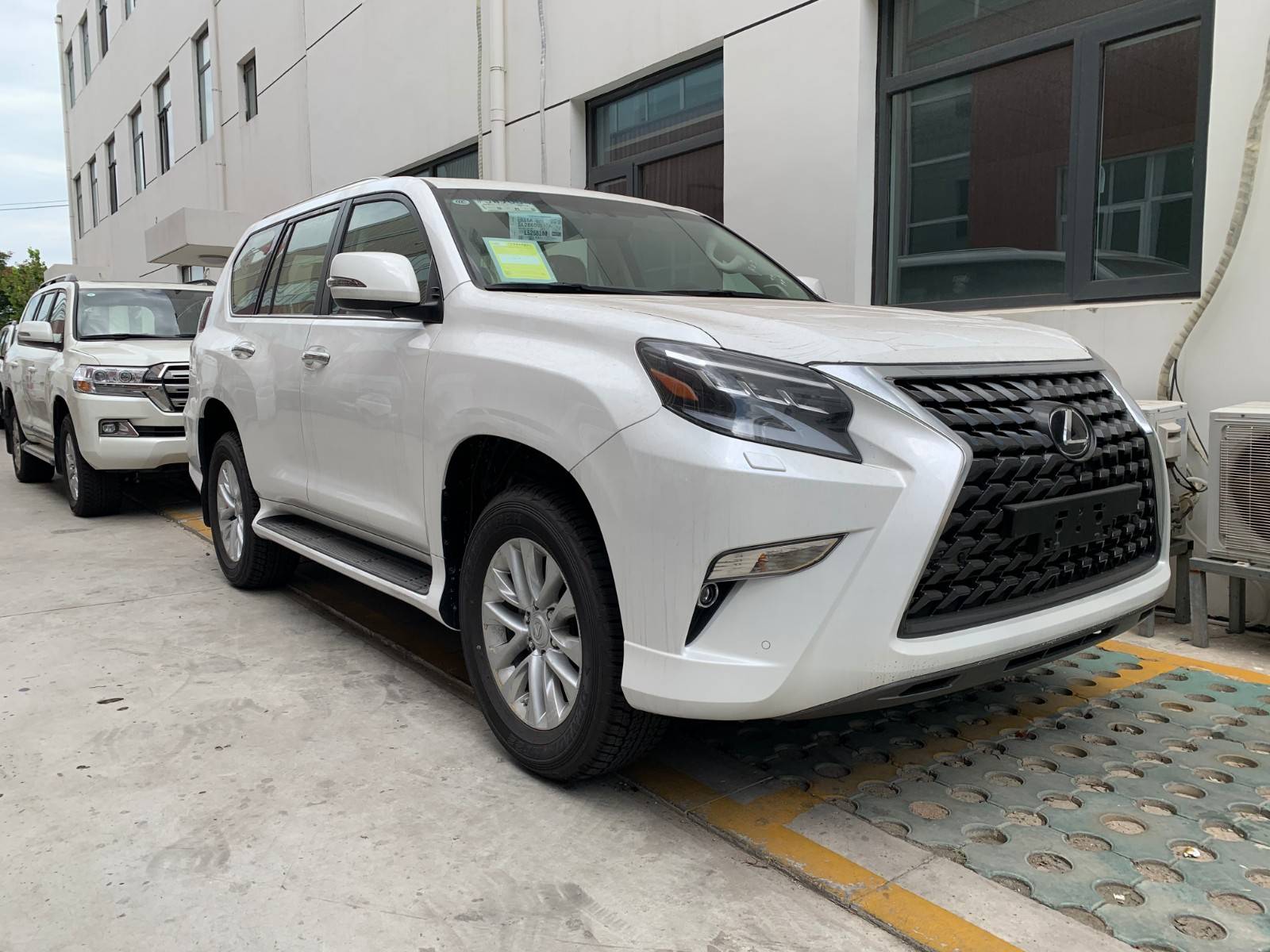 全新雷克萨斯gx460现车 都市suv促底价