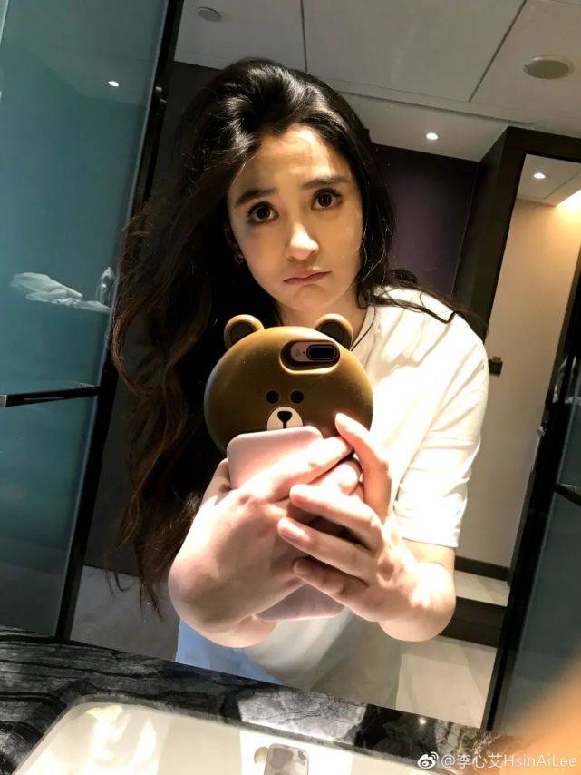 出道即巅峰3年无戏可拍胖了40斤简直不敢认