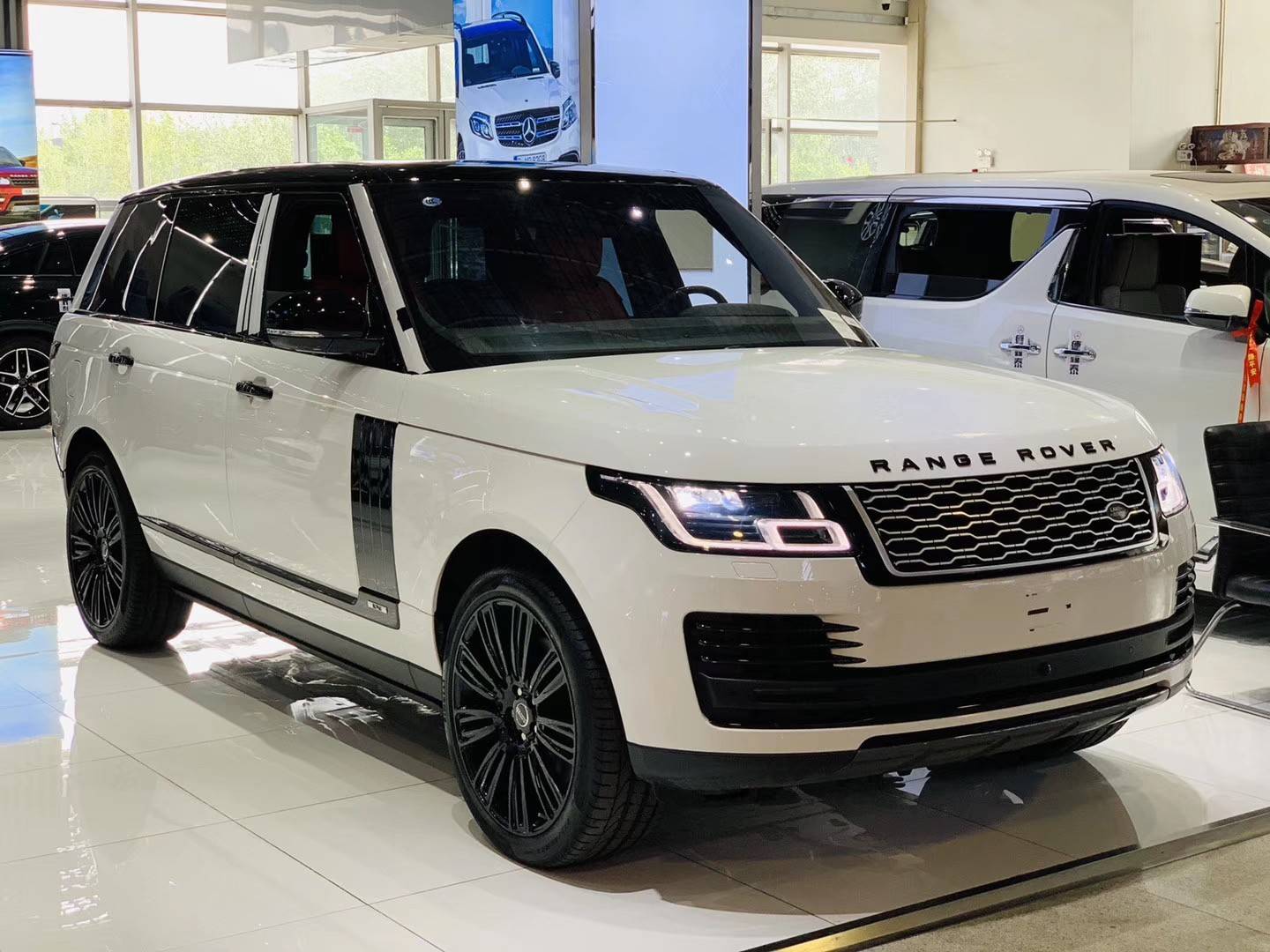 进口路虎揽胜行政版经典座驾品质传承