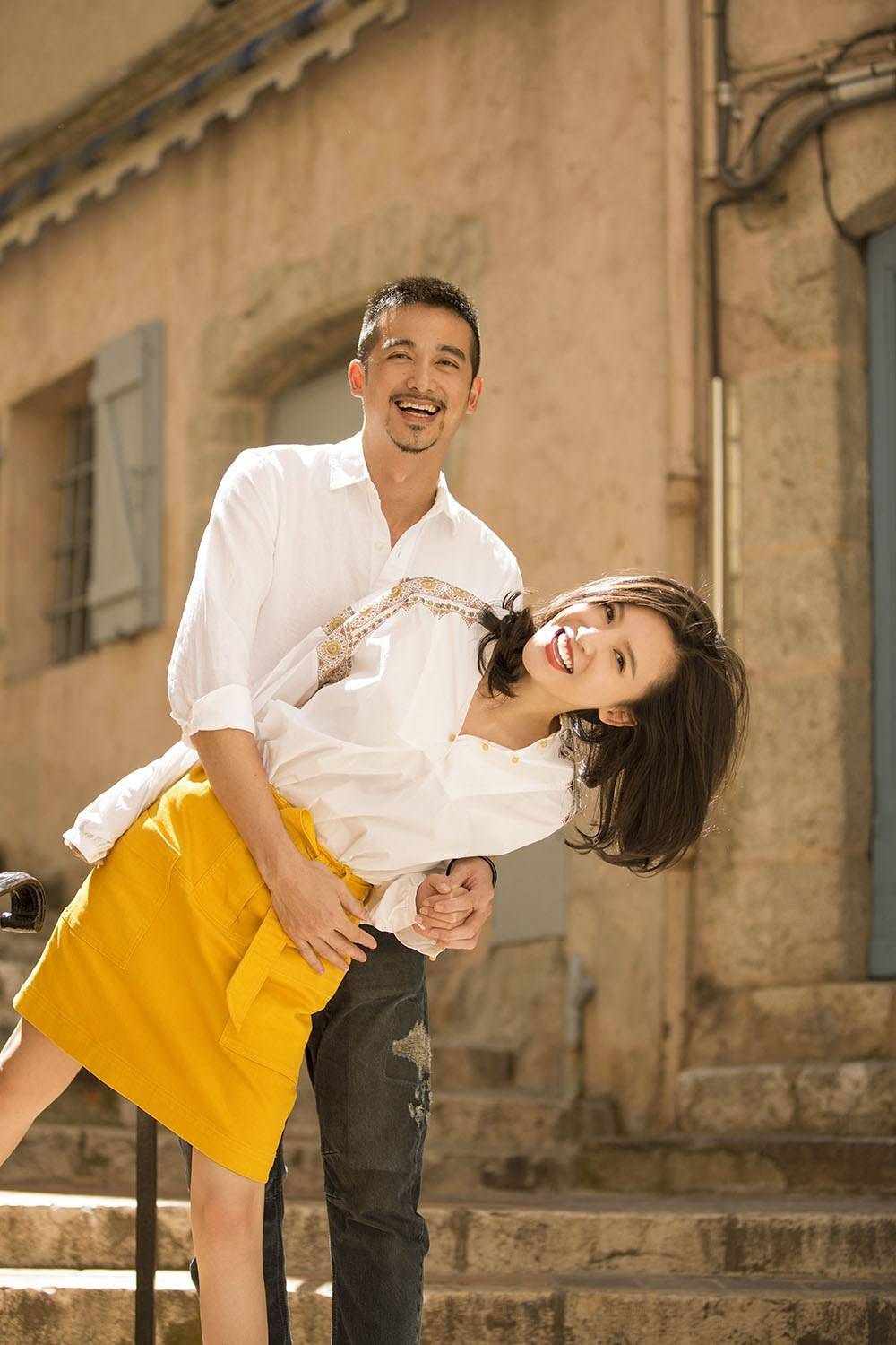杨子姗被指太作都是被老公吴中天的温柔惯的男人这样做让婚姻热情永驻